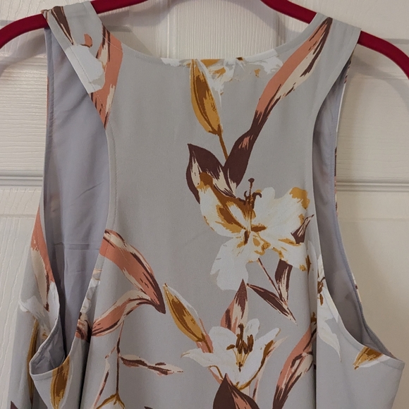 Leith Floral Dress Size Large - Picture 5 of 10